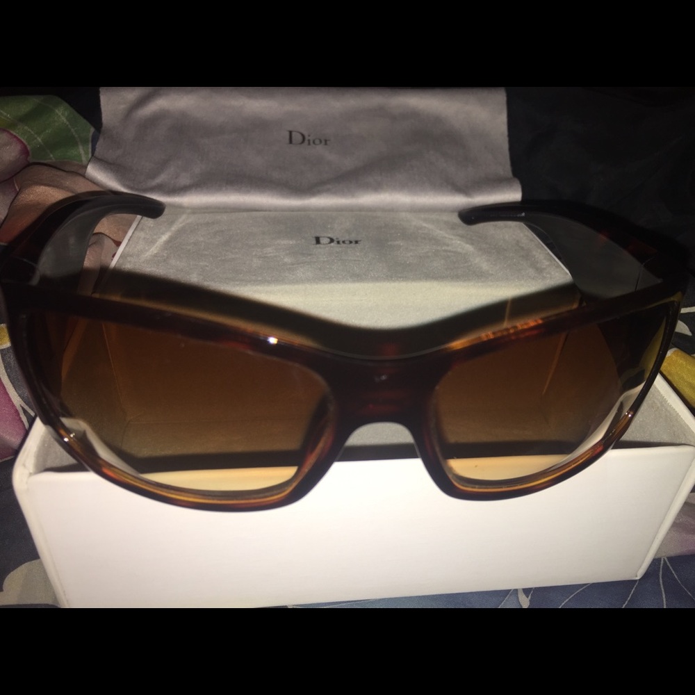 Dior - Picture 5 of 7